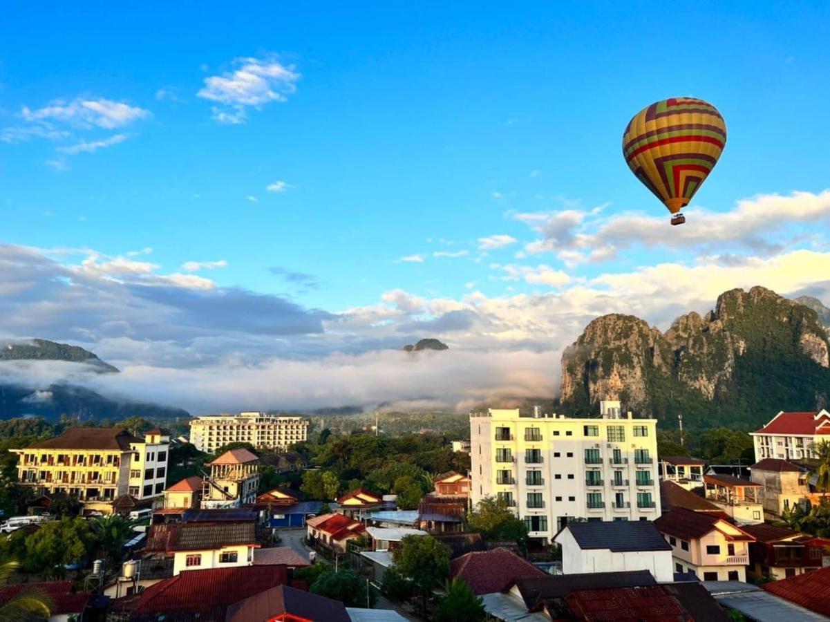 Vang Vieng Topview Hotel Exterior photo