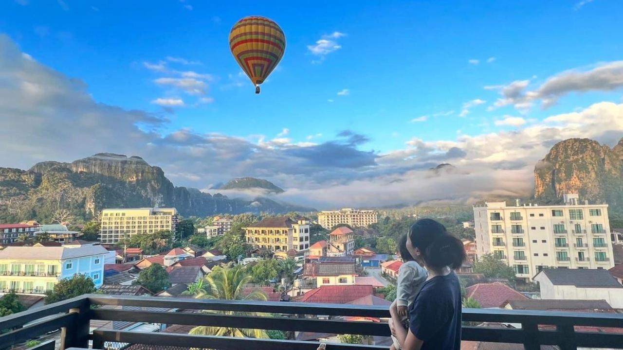 Vang Vieng Topview Hotel Exterior photo