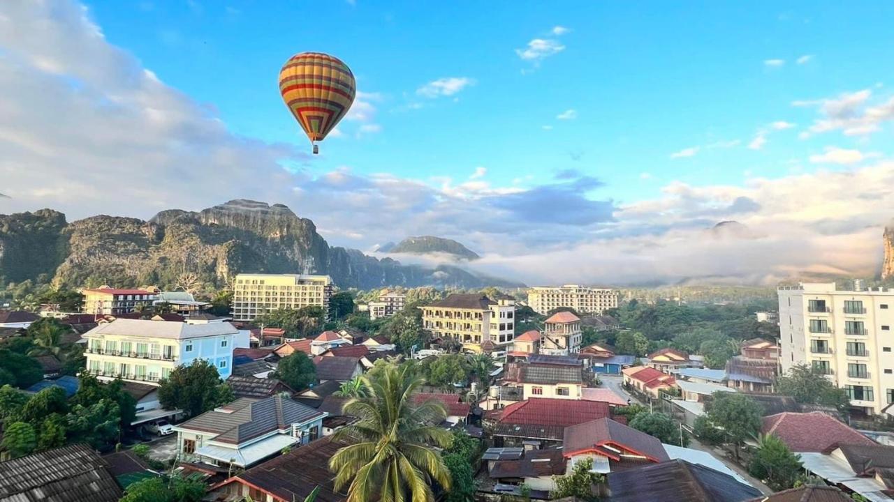 Vang Vieng Topview Hotel Exterior photo
