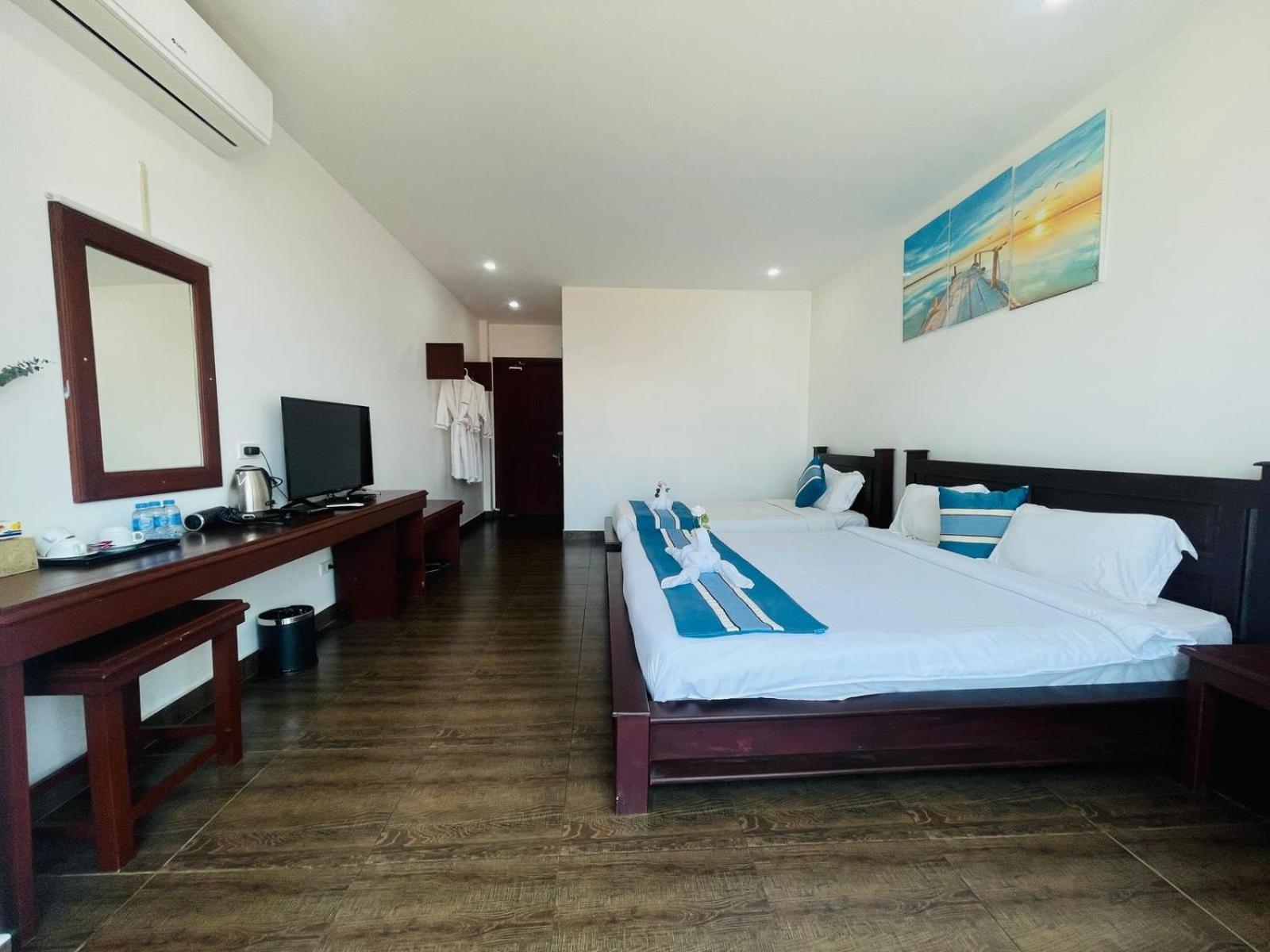 Vang Vieng Topview Hotel Exterior photo